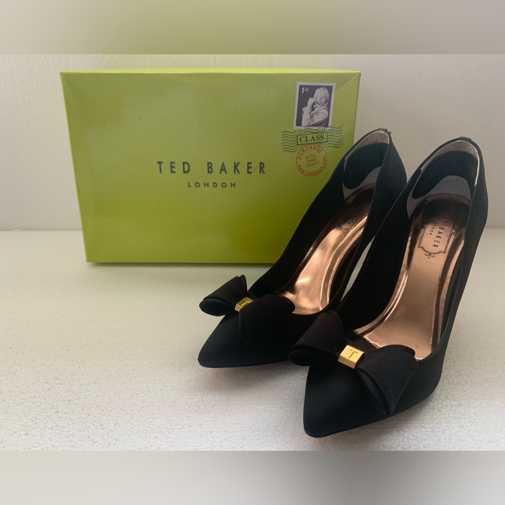 Ted Baker 8.5